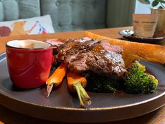 -JINNS锦时 steak&pizza(浸信会礼拜堂旧址店)