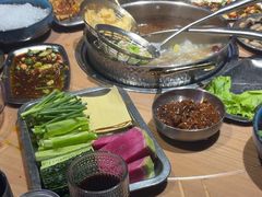 -马路牙子烧烤音乐酒馆(望京店)