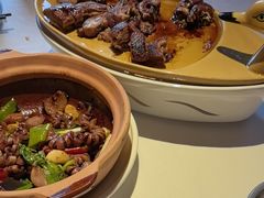 -八府香鸭·啫啫煲(华山路店)