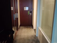 -上海浦东假日酒店