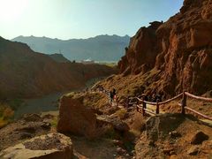 -天山神秘大峡谷