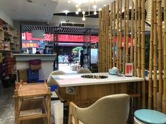 大堂-屋头串串(新街里店)
