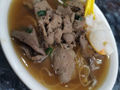 -燊意布拉肠云吞面(中山四路店)