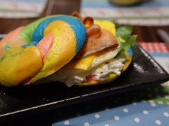 烟熏三文鱼彩虹贝果-吃饼人西餐(南开店)