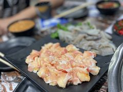 -啊美丽炭火烤肉(滑翔一店)