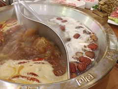 -潇湘华天大酒店-湘·悦美食街(芙蓉中路店)