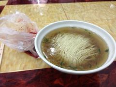 焖肉面-老陆稿荐(西中市店)