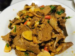 -丁里羊肉小镇(天鹅湖总店)