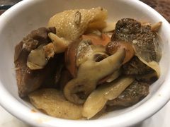 -菌海森林·非遗野生菌火锅(西山区滇池路摩根道店)