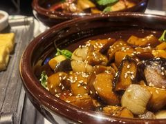 香草罗勒菌菇煲-沿途四季·云南菜(建外大街店)