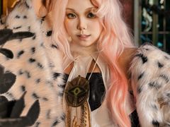 -马猴烧酒二次元cosplay换装写真自拍体验馆