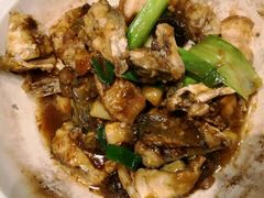 砂锅焗钳鱼-香山家宴