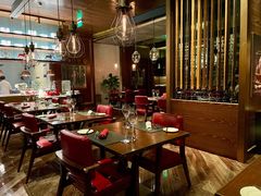 -恰餐厅及酒吧 CHAR Bar & Grill (北京丽都皇冠假日店)
