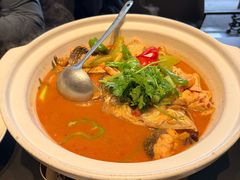招牌鱼头泡饭-明丰小渔馆(明月路店)