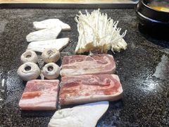 -小黑猪石板烤肉(皇冠花园店)