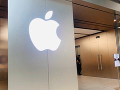-Apple零售店(华贸购物中心店)