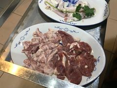 -华哥新鲜猪精品美食