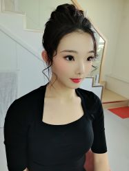 -双双化妆造型工作室