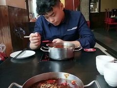 -小天鹅火锅·一线江景洪鼎旗舰店(洪崖洞店)