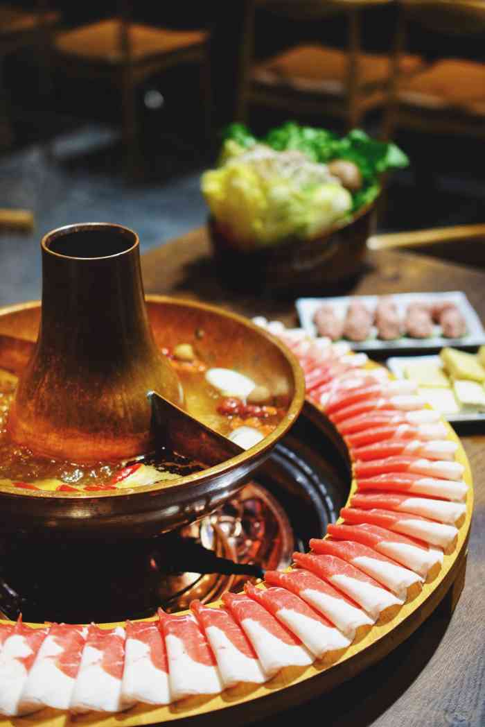 打分 好棒的羊肉火锅店,还是很想要二刷!