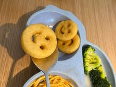 -蜜桃餐厅·伴山(绿宝广场店)