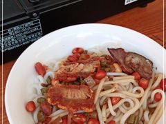 -牛八宝桂林米粉(八里庄店)