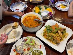 -Dang restaurant (patong phuket)