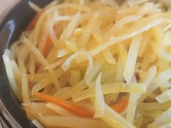 -天天初二·天津传统捞面·天津特色菜(凌奥总店)