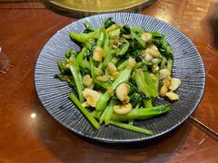 -东口码头·烧鸽子·鱼头泡饼·地方菜(金鹰悦城店)