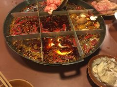 -重庆老火锅王(西安北路店)