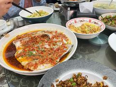 -湖南人家湘菜馆(镇江路店)