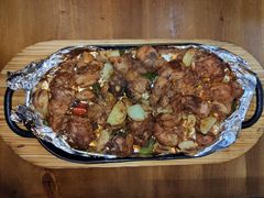 -老东镇啤酒屋海鲜加工·蒸汽海鲜·海鲜烧烤(台东店)