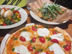 -JINNS锦时 steak&pizza(浸信会礼拜堂旧址店)