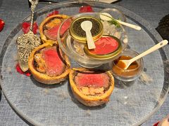 鱼子酱惠灵顿牛排-弦月窗LUNETTE BY AMANDA(复兴路店)