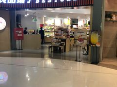 门面-良品铺子(白云新世界店)