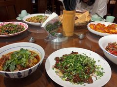 -六合居·明厨亮灶餐厅(成双大道店)