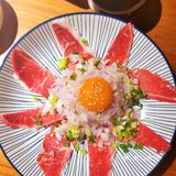 这家地下烤肉店还不错哟