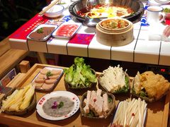 -贤合庄卤味火锅(安吉万达店)