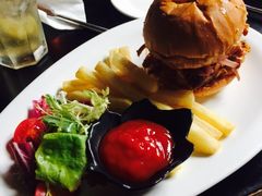 手撕鸡腿汉堡-TIMEZONE8东八时区餐厅&酒吧(798店)