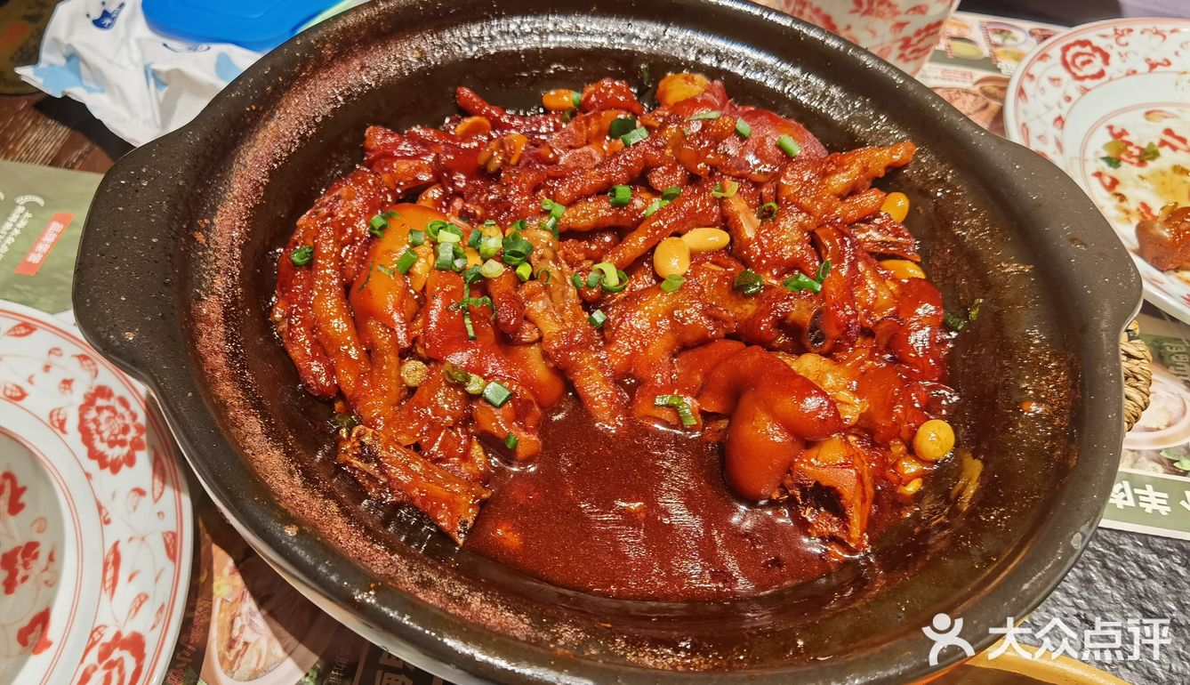 市井烟火气里的鲜味盛宴