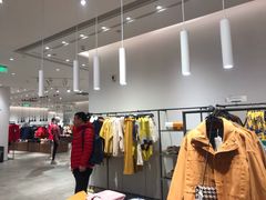 -URBAN REVIVO(西安Momopark店)