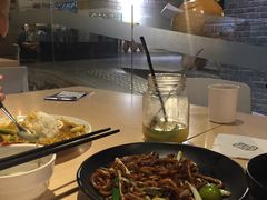 -来龙里 精致 东南亚餐室(万象城店)