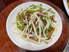 -丹水桥地锅鱼·翘嘴鲌·地方特色全鱼宴(丹江口大坝店)