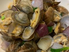 爆炒花甲-琼大师东方烤乳猪(亚特兰蒂斯店)