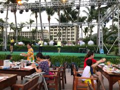-渔家火锅·海鲜自助餐·演艺(亚龙湾天域酒店)