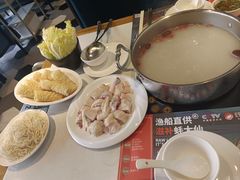 -蚝大仙横琴生蚝火锅(中央汇店)