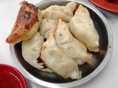 -黄阿姨锅贴大王(万航渡路店)