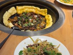 -咱屯子铁锅炖直营店(保利店)