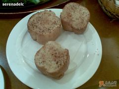 蒜香面包-萨莉亚意式餐厅(东川路店)