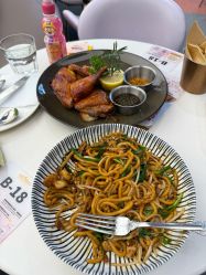 -奈尔宝·国风主题儿童乐园·亲子餐厅(豫园商城店)